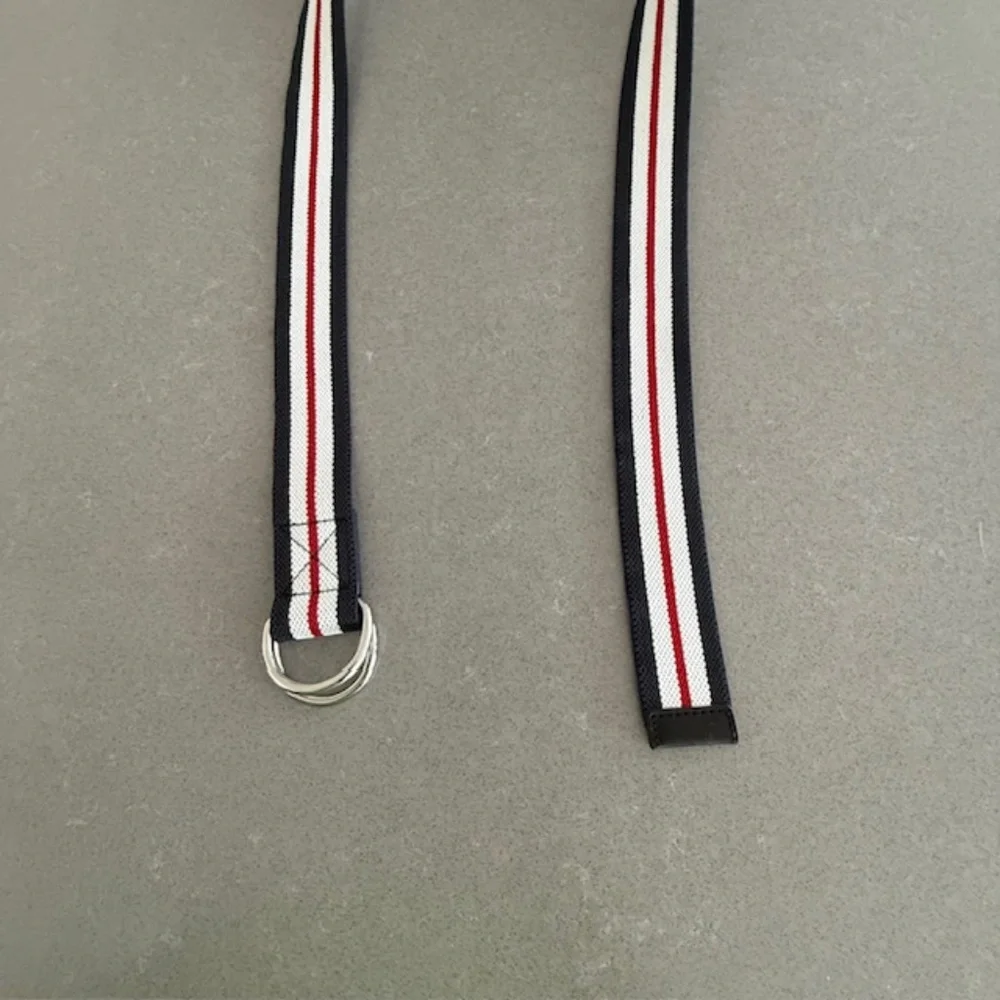 Men's Large Gap Red White Blue Stripe Canvas 48